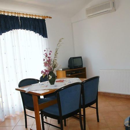 Apartmani Bauk Porec Exterior photo