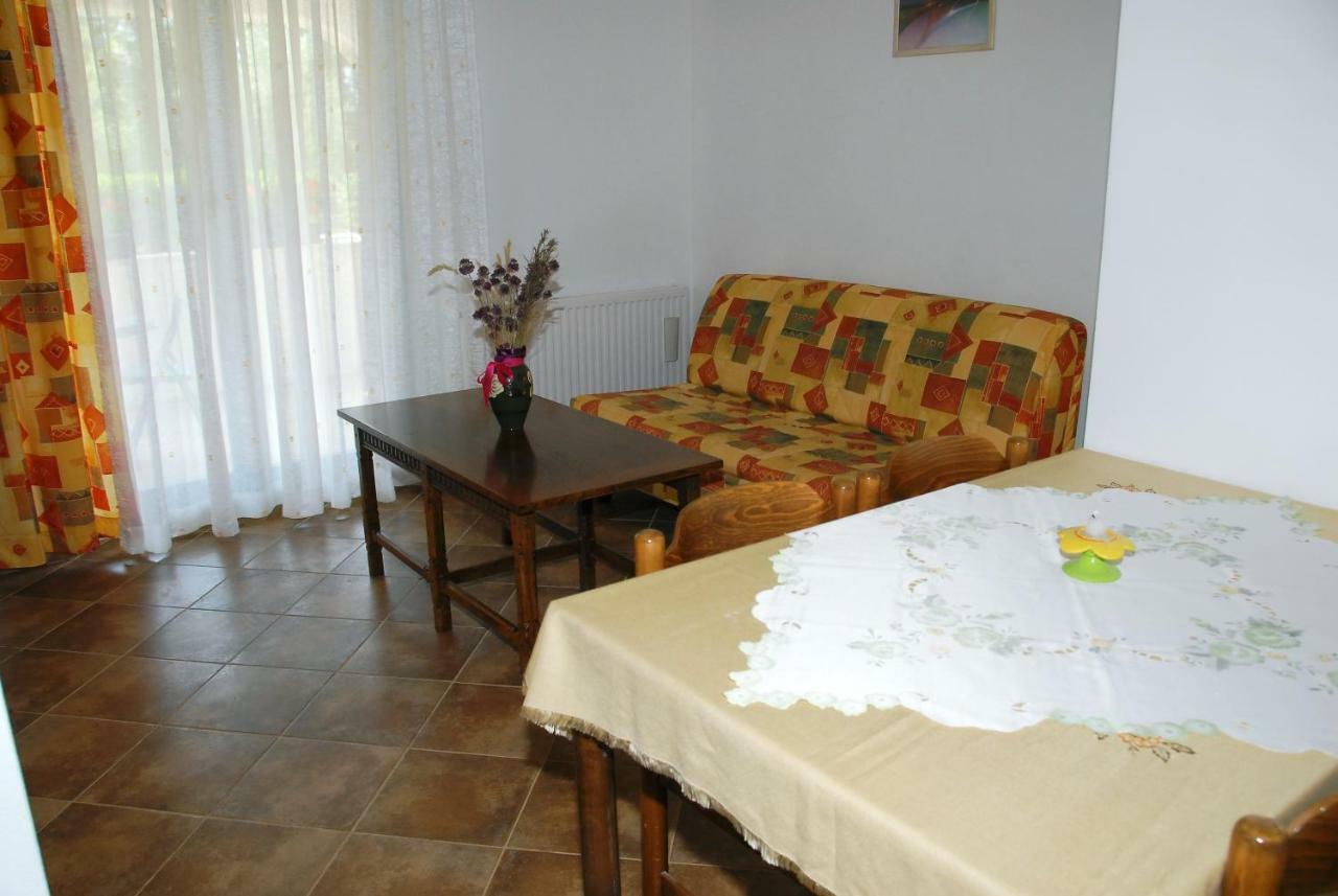Apartmani Bauk Porec Exterior photo